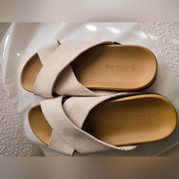 Rothy's, The Weekend Slide, Oat, Size 7.5 - Picture 11 of 13